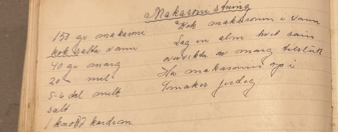 Makaroni stuing, Mors egen skrift